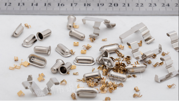 加工五金冲压件